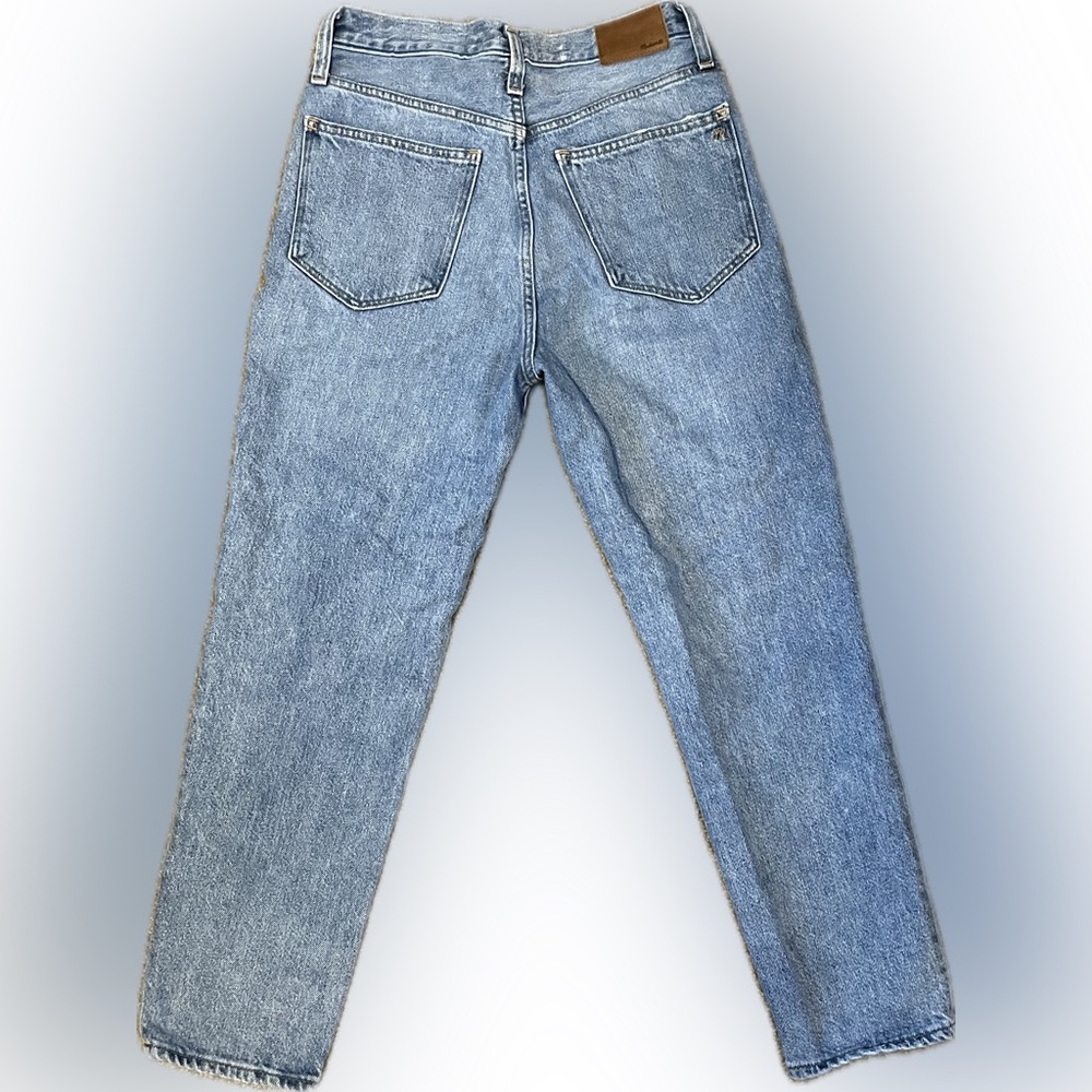 Madewell The Mom Jean in Melva Wash size 26 - Picture 7 of 16